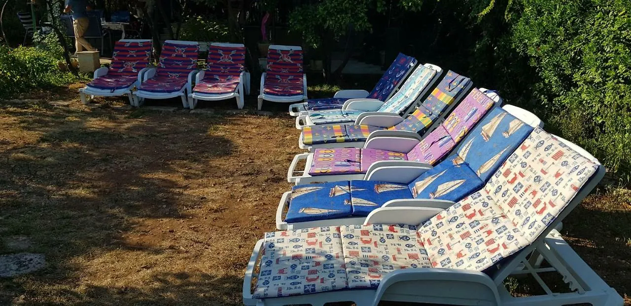 Holiday Home Margarita Seget Vranjica 0*,